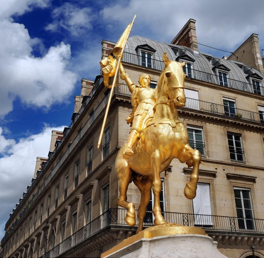 Gold leaf statues and monuments Goldbeater