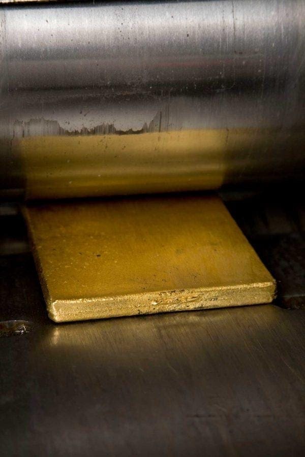 Gold leaf production How is it made? Goldbeater