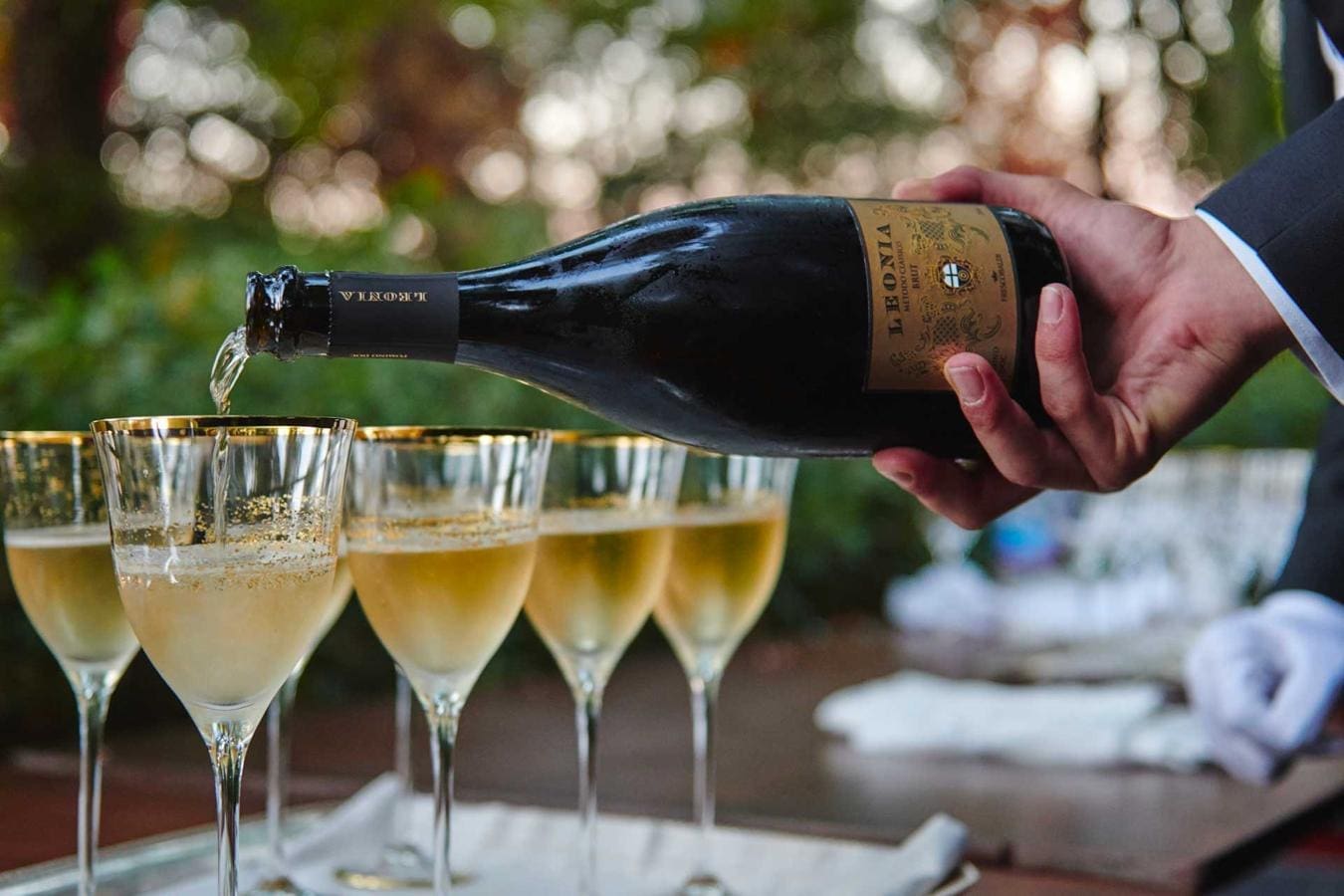 bicchieri di vino e i flute di champagne